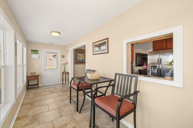 708 Patchett Drive NE, Mitchellville, IA 50169