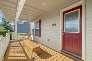 708 Patchett Drive NE, Mitchellville, IA 50169