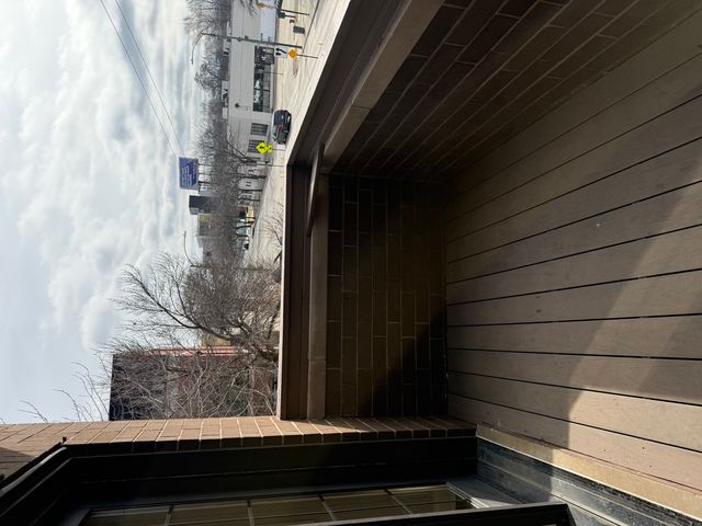 2338 W MORSE Avenue 4A, Chicago, IL 60645