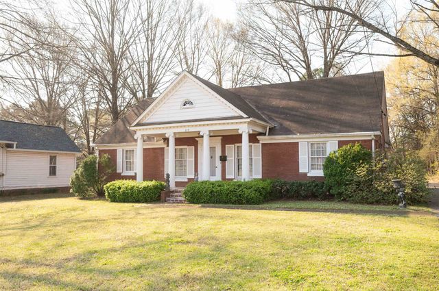 319 E POPLAR AVE, Collierville, TN 38017