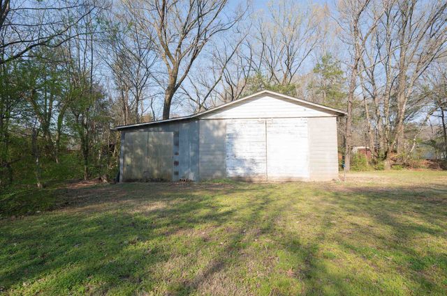 319 E POPLAR AVE, Collierville, TN 38017