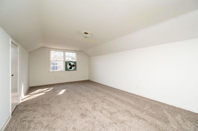 319 E POPLAR AVE, Collierville, TN 38017