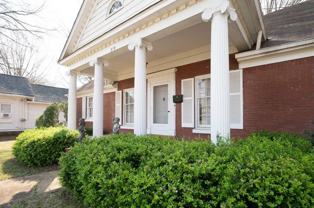 319 E POPLAR AVE, Collierville, TN 38017