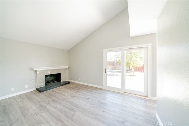 827 S Tamarisk Avenue, Rialto, CA 92376