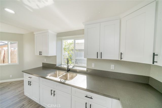 827 S Tamarisk Avenue, Rialto, CA 92376