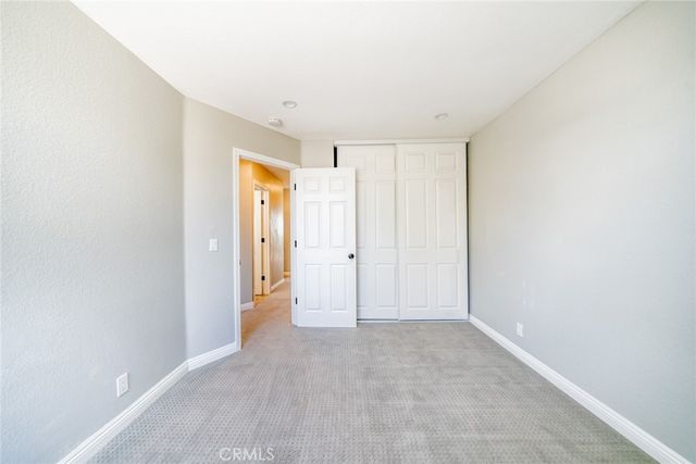 827 S Tamarisk Avenue, Rialto, CA 92376