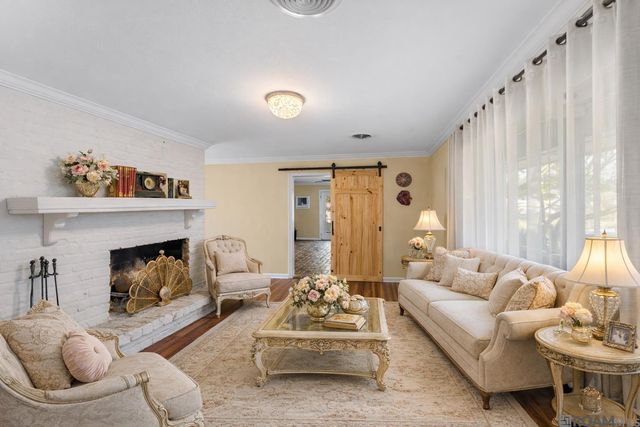 1143 Sharynwood Dr, Baton Rouge, LA 70808