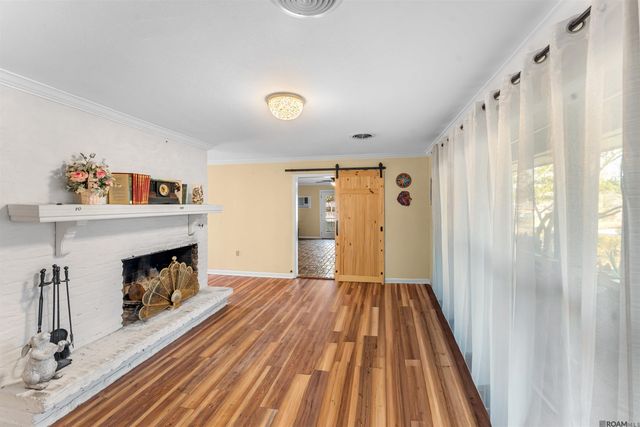 1143 Sharynwood Dr, Baton Rouge, LA 70808