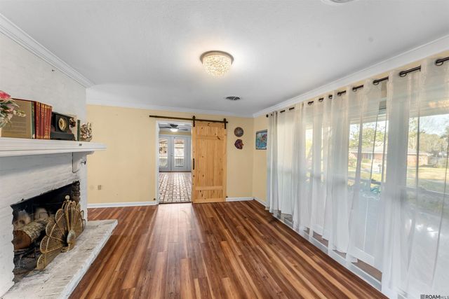 1143 Sharynwood Dr, Baton Rouge, LA 70808