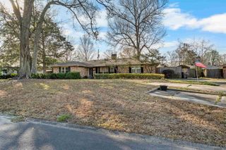 1143 Sharynwood Dr, Baton Rouge, LA 70808