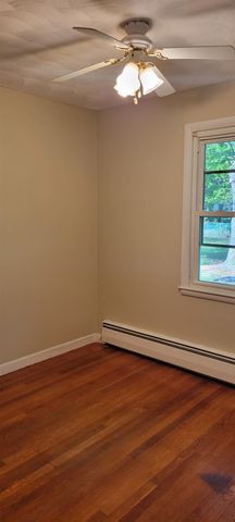 4 Grant Street, Derry, NH 03038