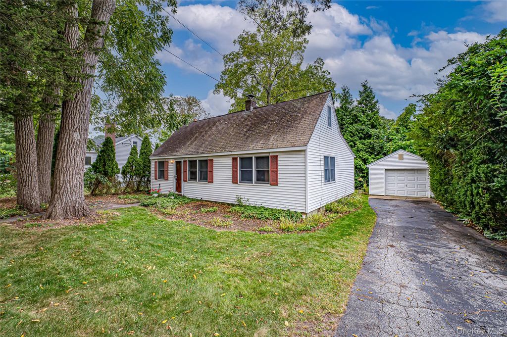 130 Alder Drive, Kings Park, NY 11754