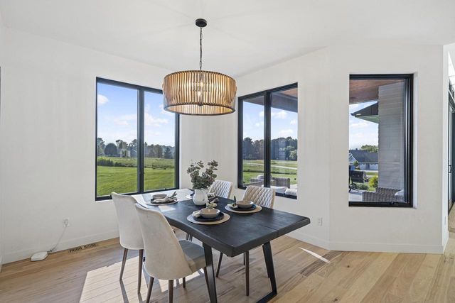 W8251 HACKBERRY HILLS ROAD, Hortonville, WI 54944