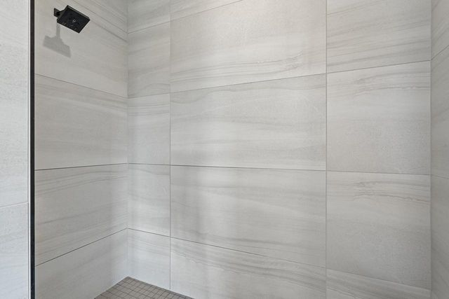 W8251 HACKBERRY HILLS ROAD, Hortonville, WI 54944