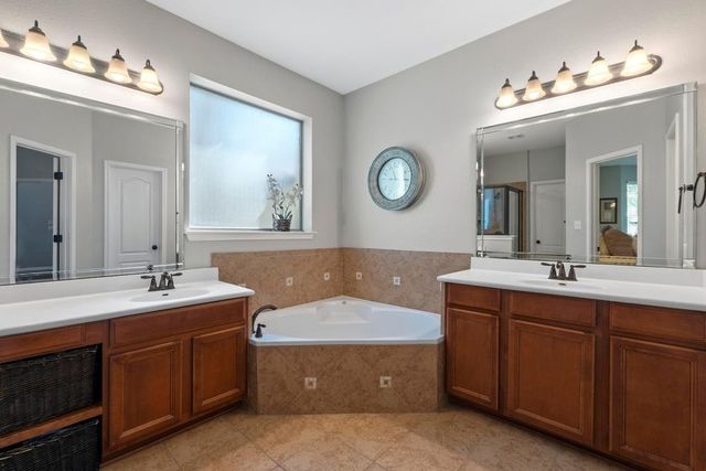 15104 Spillman Ranch LOOP, Austin, TX 78738