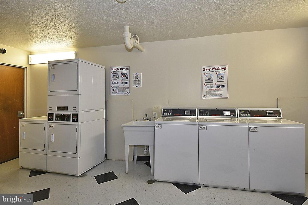 Image 24 of property listing at 7501 DEMOCRACY BLVD #B-222, Bethesda, MD 20817