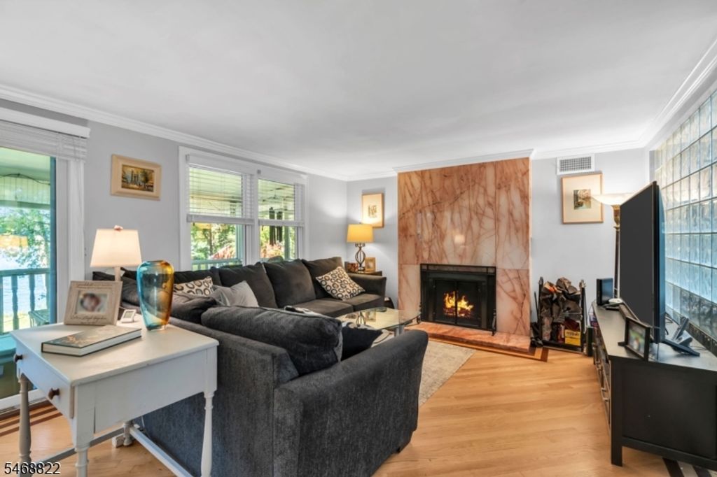 8 Lakeview Ct, Jefferson Twp., NJ 07438 — photo 5