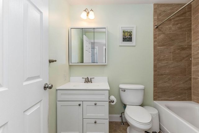 10 Irma St 3, Boston, MA 02124