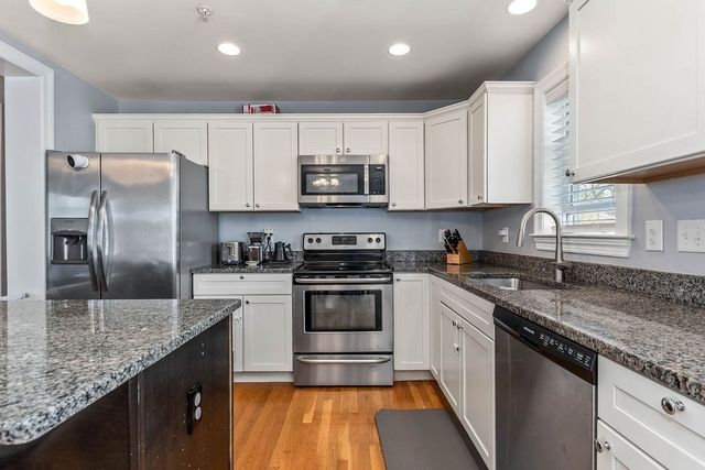 10 Irma St 3, Boston, MA 02124