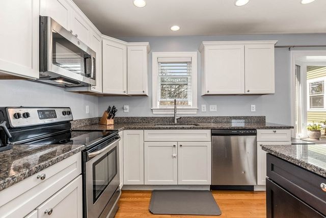 10 Irma St 3, Boston, MA 02124