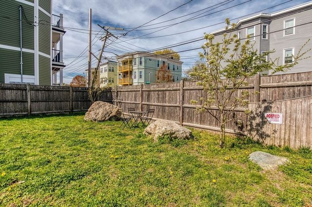 10 Irma St 3, Boston, MA 02124