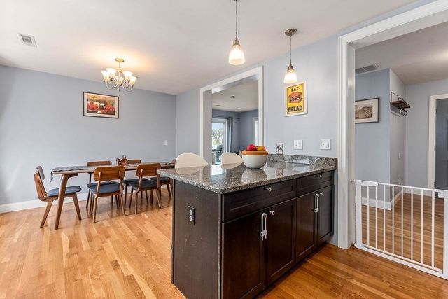 10 Irma St 3, Boston, MA 02124