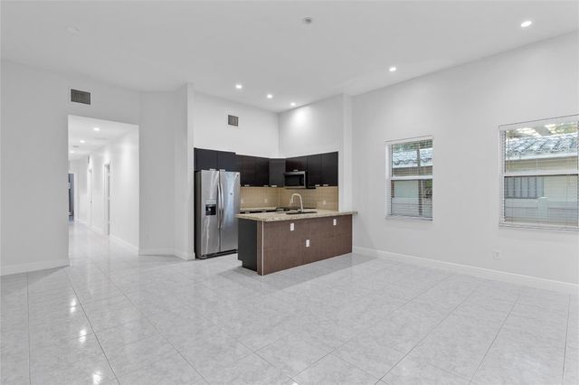 316 SW 16th Street B, Fort Lauderdale, FL 33315