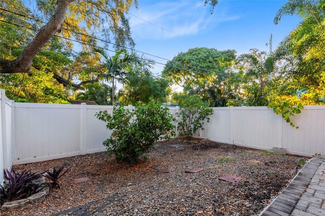 316 SW 16th Street B, Fort Lauderdale, FL 33315