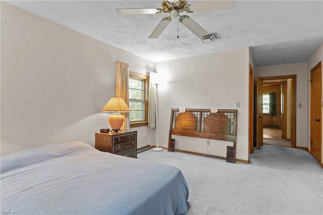 1600 W Little Neck RD, Virginia Beach, VA 23452