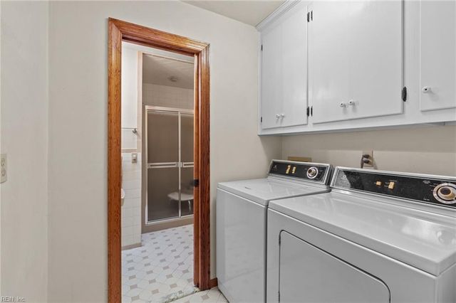 1600 W Little Neck RD, Virginia Beach, VA 23452