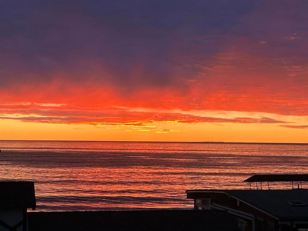 1922 S Pacific St., Oceanside, CA 92054