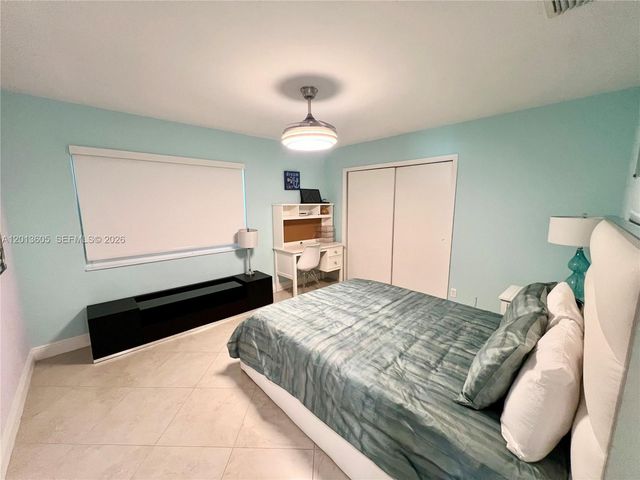 101 SW 58th Ave 101, Plantation, FL 33317