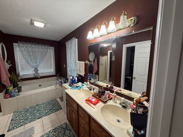 25 Red Oak Drive, Barbourville, KY 40906