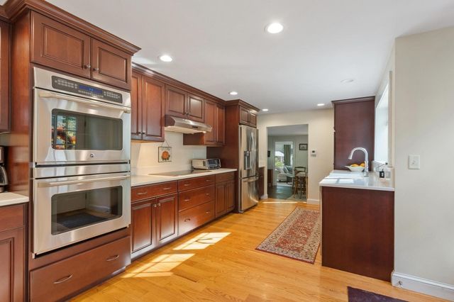 533 Lowell Rd, Groton, MA 01450