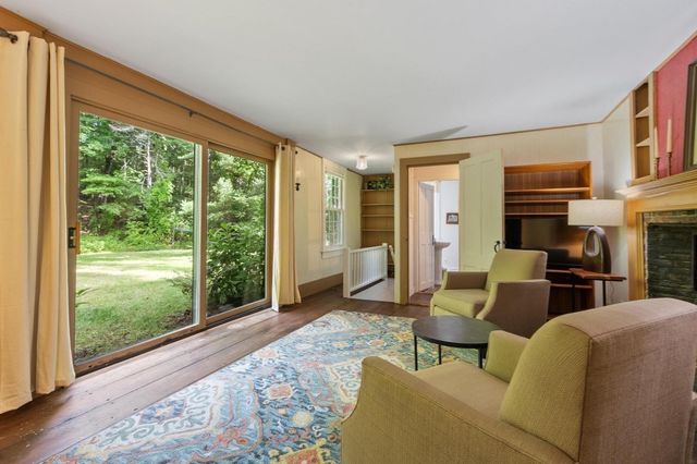 533 Lowell Rd, Groton, MA 01450