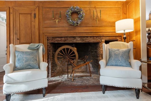 533 Lowell Rd, Groton, MA 01450