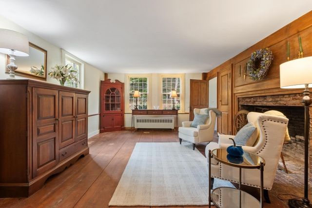 533 Lowell Rd, Groton, MA 01450