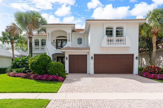8850 Valhalla Drive, Delray Beach, FL 33446