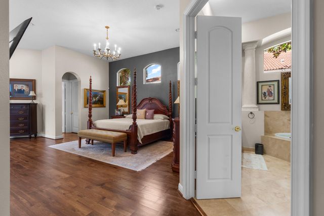 8850 Valhalla Drive, Delray Beach, FL 33446