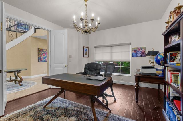 8850 Valhalla Drive, Delray Beach, FL 33446