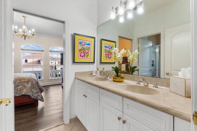 8850 Valhalla Drive, Delray Beach, FL 33446