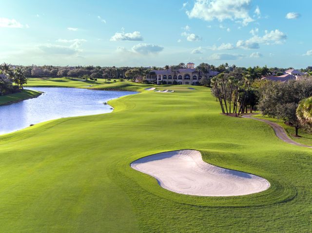 8850 Valhalla Drive, Delray Beach, FL 33446