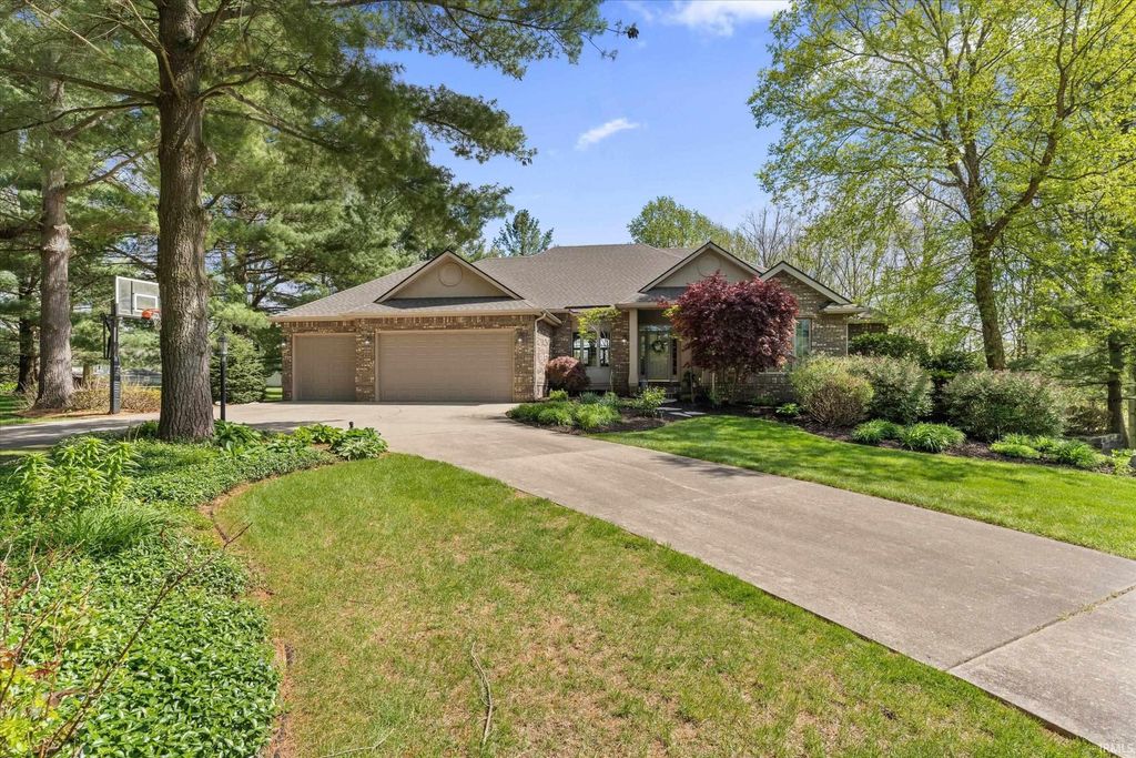 58732 River Forest Drive, Goshen, IN 46528