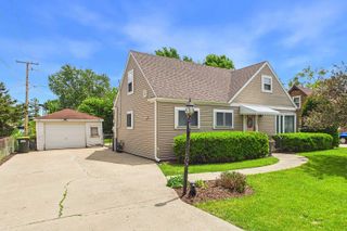 921 N Harold Avenue, Melrose Park, IL 60164