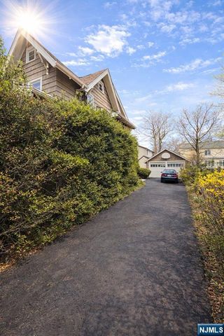 327 Rutland Avenue, Teaneck, NJ 07666