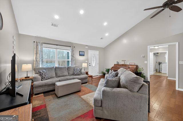 128 Tabitha Page Lane, Toccoa, GA 30577