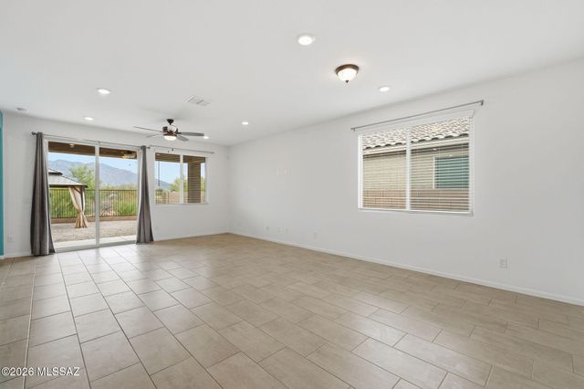 2989 W Willow Moon Trail, Tucson, AZ 85742