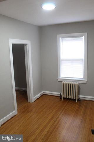 136 E WASHINGTON ST, Hagerstown, MD 21740