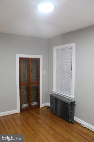 136 E WASHINGTON ST, Hagerstown, MD 21740