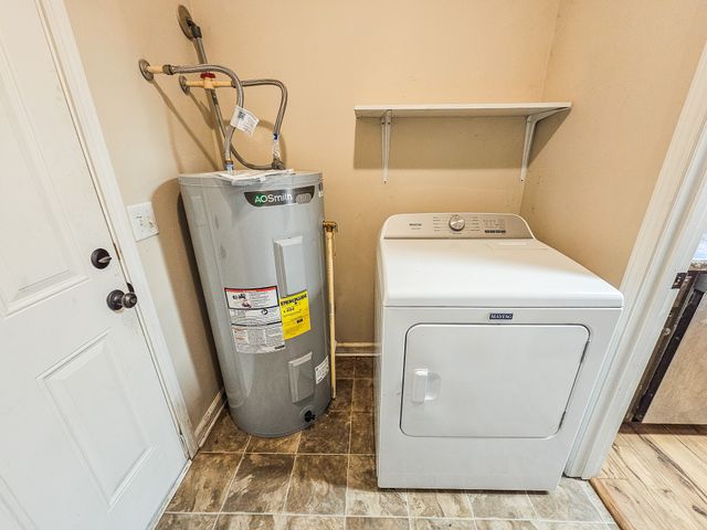 103 Stonefield Cir, Shelbyville, TN 37160